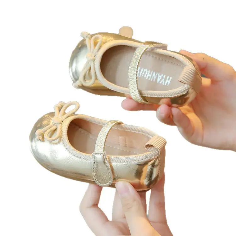 Baby Girl's Gold Bow Flat Shoes One Year Old