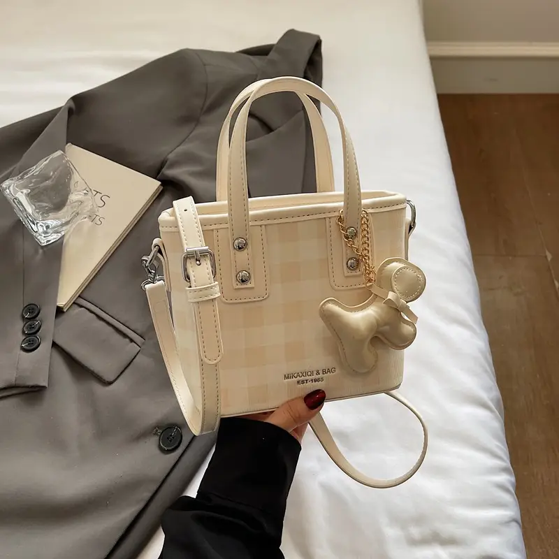 Women's Beige Checkered Diamond Shoulder Bag 2025