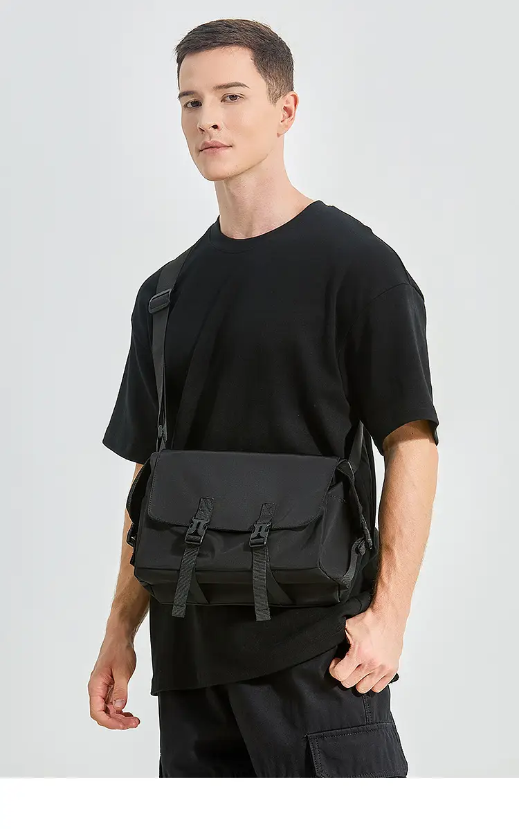 Men's Waterproof Crossbody Messenger Bag Black — feature 4