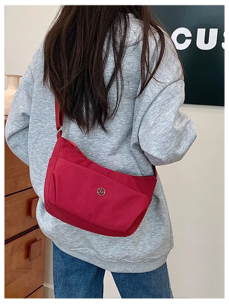 2025 Green Crossbody Bag for Women — feature 8