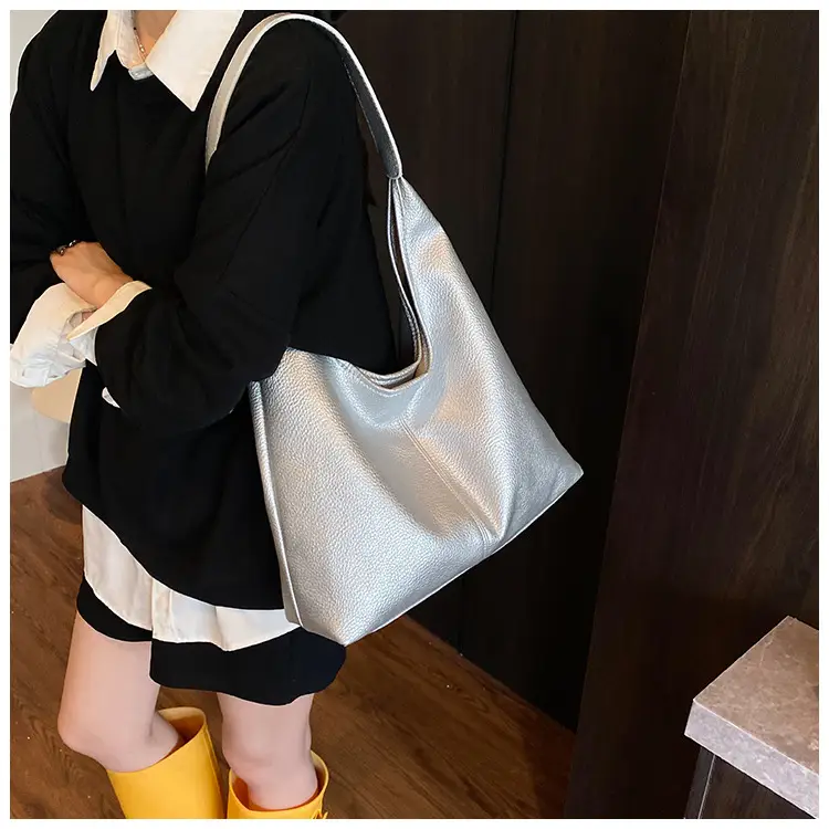 Women's Large Capacity Bucket Bag with Multiple Colors — feature 21