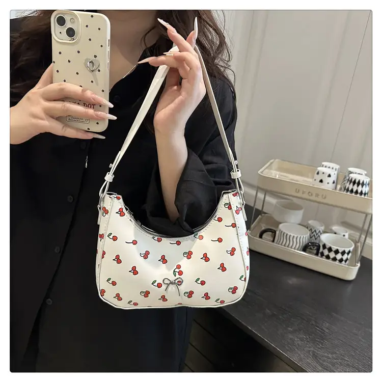 Sweet Cherry Print Crossbody Bag for Women — feature 11