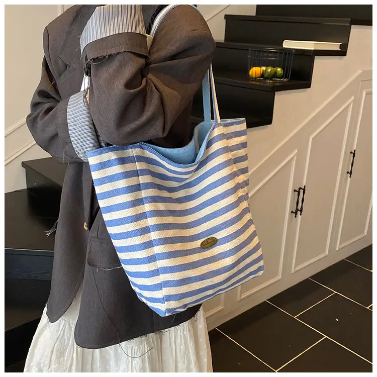 Red Striped Canvas Shoulder Bag Large Capacity Women — feature 20