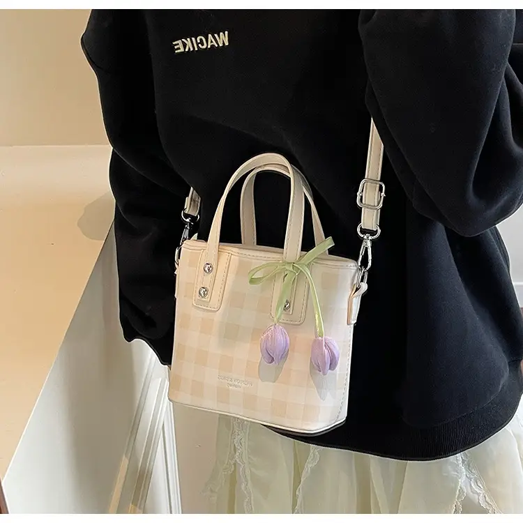Trendy Plaid Shoulder Crossbody Bag for Women 2025 — feature 17