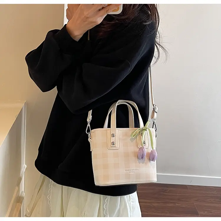 Trendy Plaid Shoulder Crossbody Bag for Women 2025 — feature 19