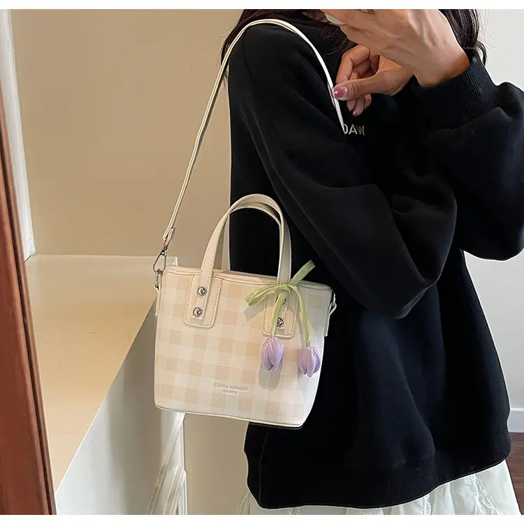 Trendy Plaid Shoulder Crossbody Bag for Women 2025 — feature 20