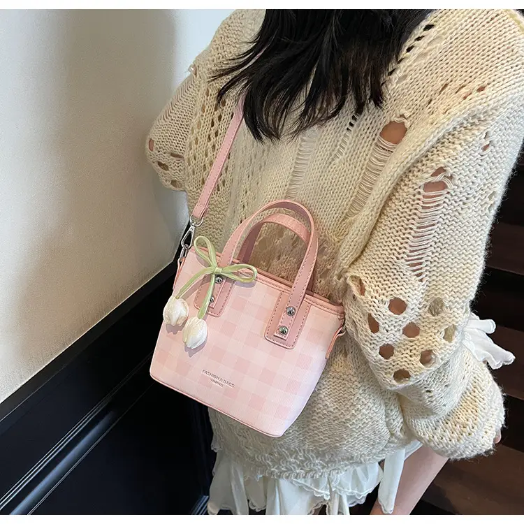 Trendy Plaid Shoulder Crossbody Bag for Women 2025 — feature 36