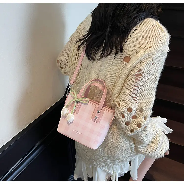 Trendy Plaid Shoulder Crossbody Bag for Women 2025 — feature 37
