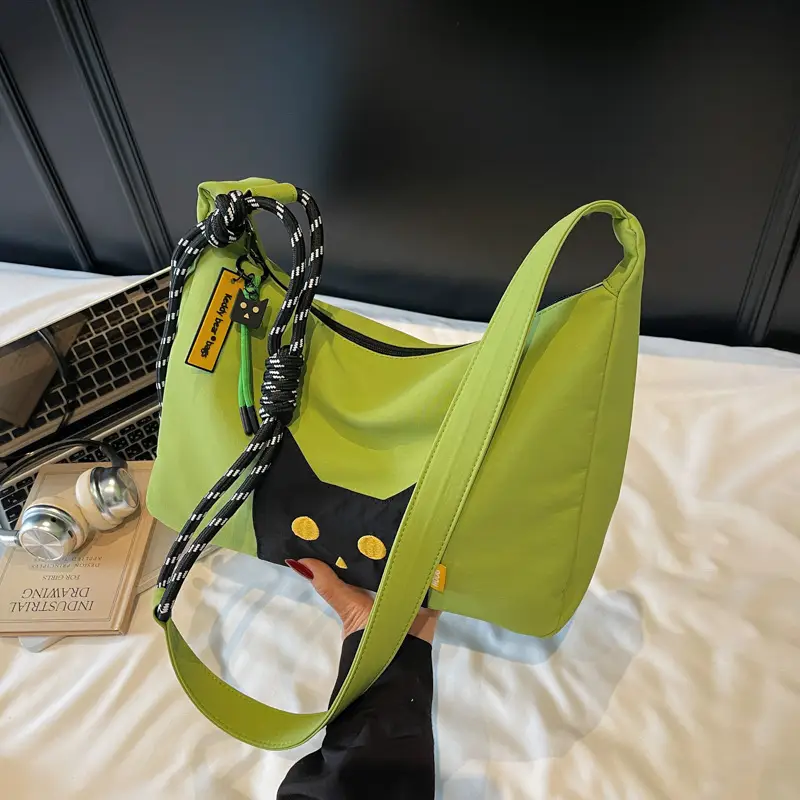 Women's Green Diagonal Crossbody Bag 2025 - Image 4