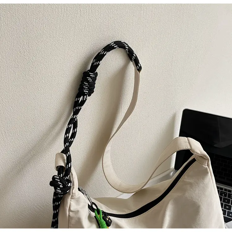 Women's Green Diagonal Crossbody Bag 2025 — feature 12