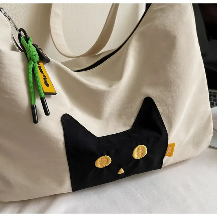 Women's Green Diagonal Crossbody Bag 2025 — feature 13