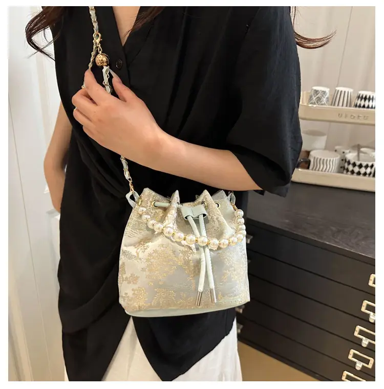 Women's Pearl Chain Bucket Bag Pink Lace — feature 10
