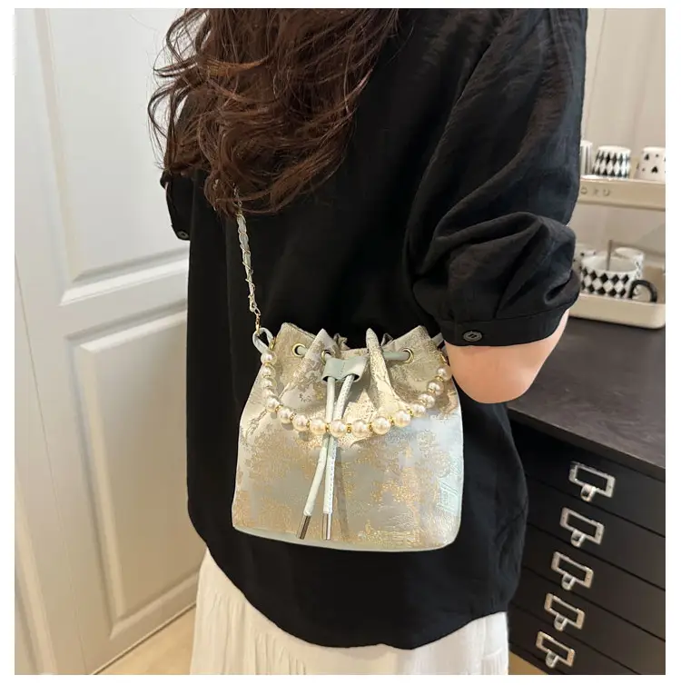 Women's Pearl Chain Bucket Bag Pink Lace — feature 13