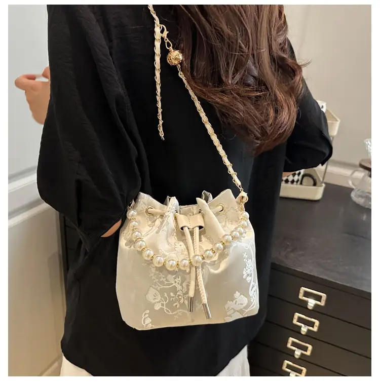 Women's Pearl Chain Bucket Bag Pink Lace — feature 19