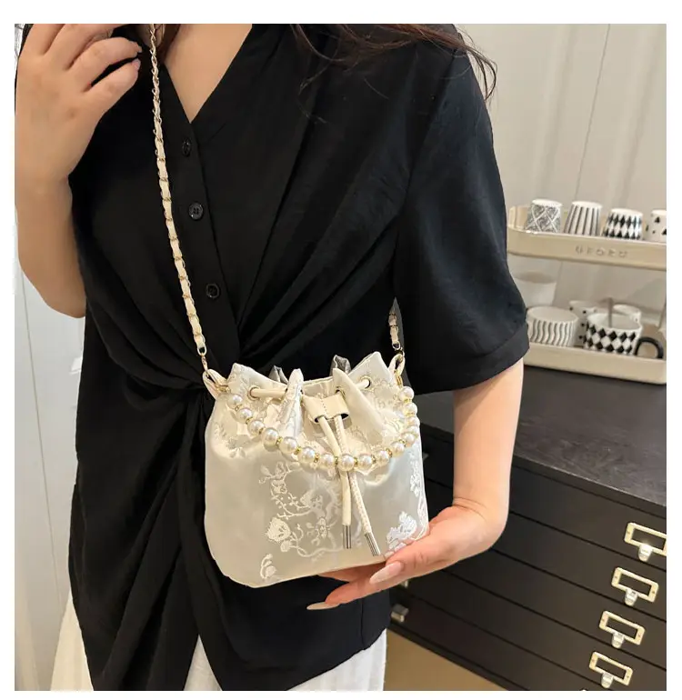Women's Pearl Chain Bucket Bag Pink Lace — feature 23