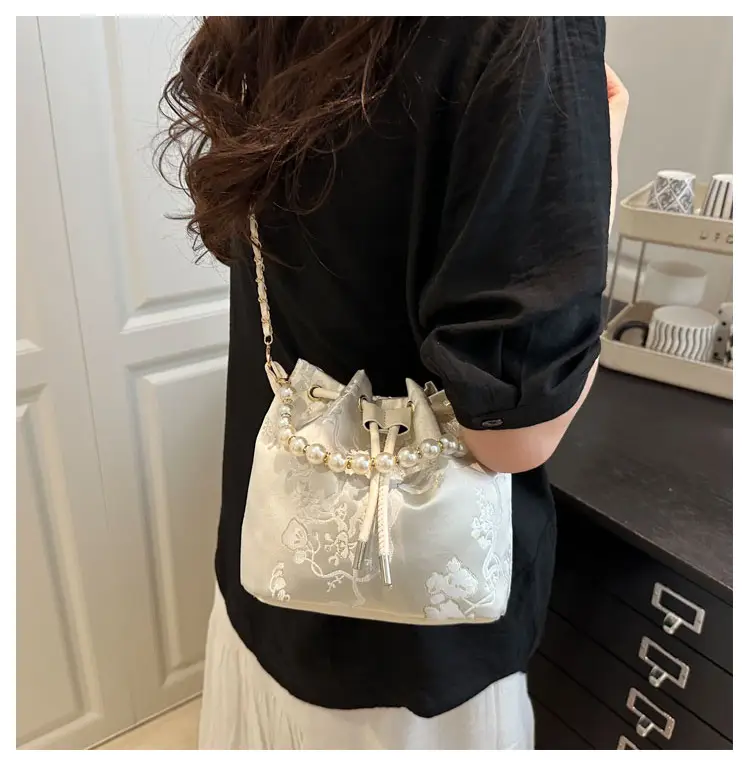 Women's Pearl Chain Bucket Bag Pink Lace — feature 27