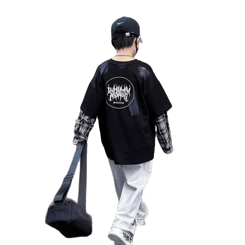Boys Fake Two-Piece T-Shirt White Long Sleeve Round Neck Bottoming Shirt Boys Autumn 2025 New Kidsren's Long-Sleeved Round Neck Bottoming Shirt Boys Spring Tops Trendy and Cool