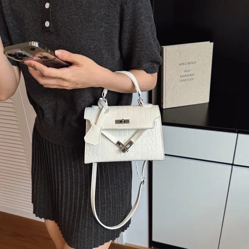 2025 Korean Version Simple Shoulder Bag for Women
