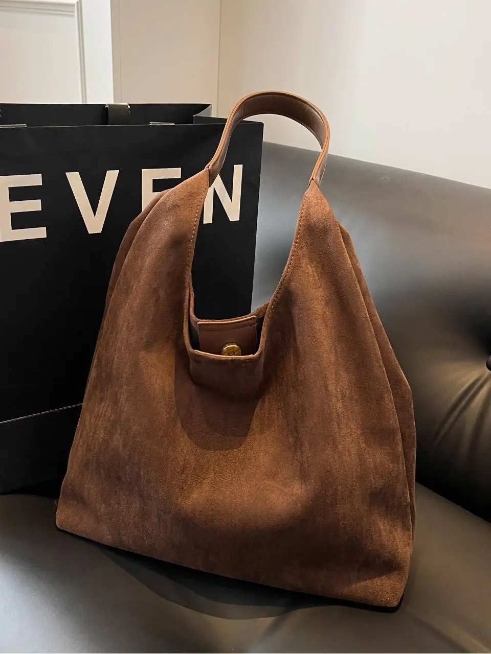 Retro Frosted Large Suede Bag Women 2026 - Image 7