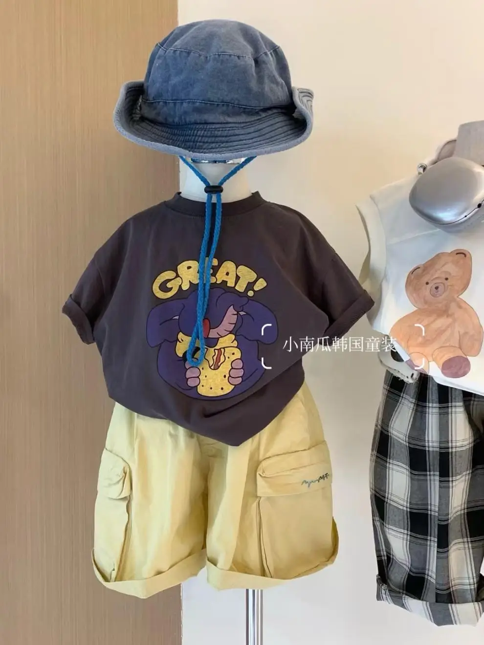 Boys Cartoon Print Shorts Suit Summer 2025 — feature 3