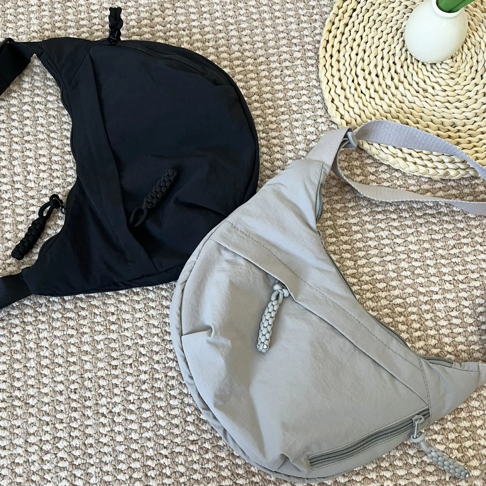 Nylon Crossbody Bag for Women Large Capacity Travel Bag — feature 8