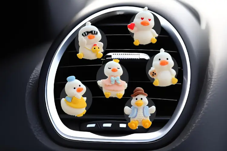 Super Cute Little Duck Car Ornaments Cartoon Car Center Console Air Conditioning Outlet Decoration Shaking Head Patch — feature 10