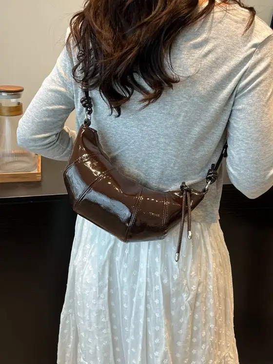 Brown Croc-Strap Crossbody Bag for Women - Image 5