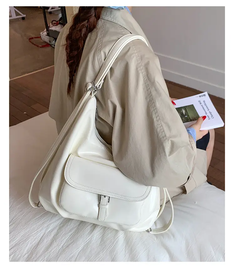 Women's White Leather Retro Tote Bag Large Capacity 2025 — feature 24
