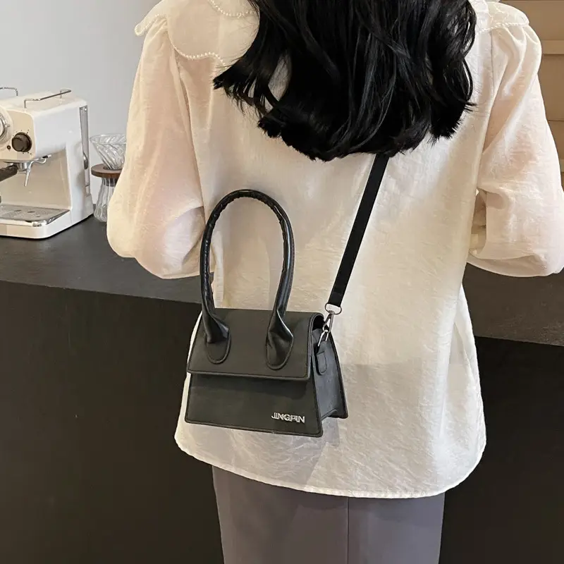 Women's Silver Textured Square Crossbody Bag 2024 - Image 12