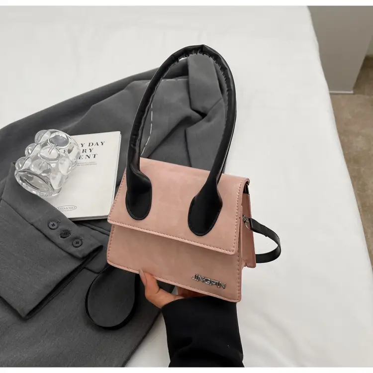 Women's Silver Textured Square Crossbody Bag 2024 — feature 18