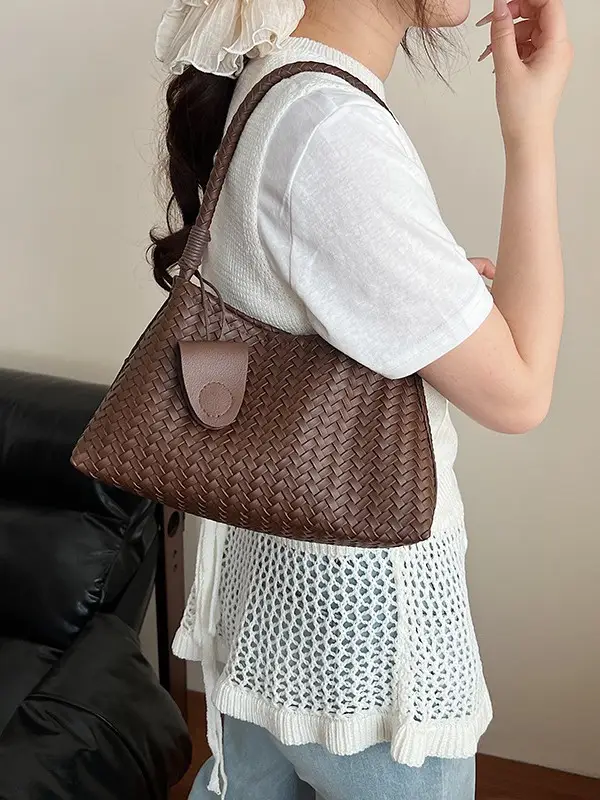 Red Woven Women's Shoulder Bag 2025 - Image 8