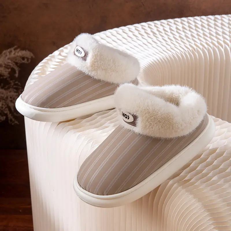 Men's Winter Warm Plush Slippers with Heel - Image 5