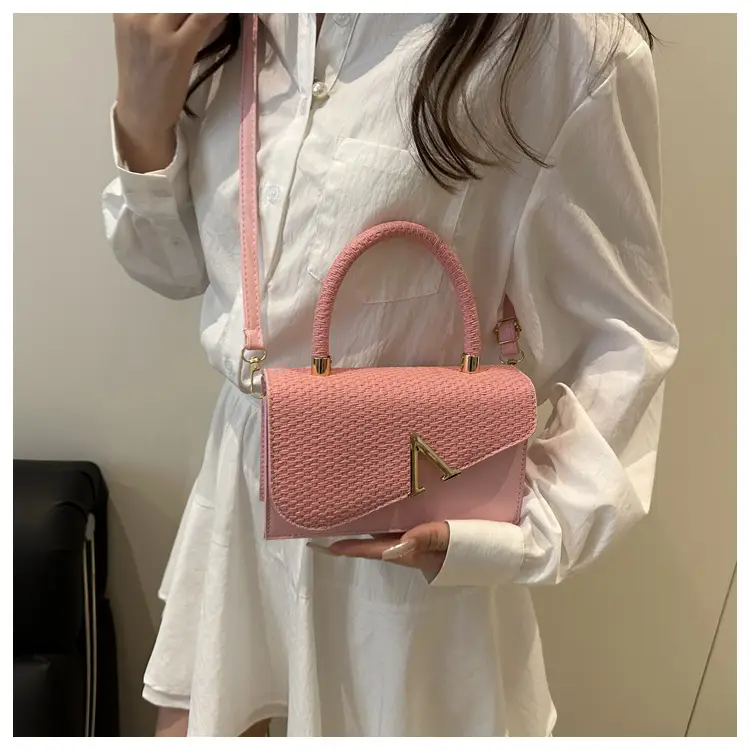 2025 New Shiny V-Clutch Women's Evening Bag — feature 26