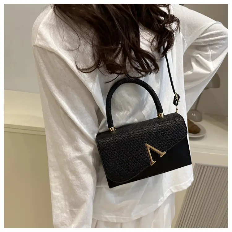 2025 New Shiny V-Clutch Women's Evening Bag — feature 34