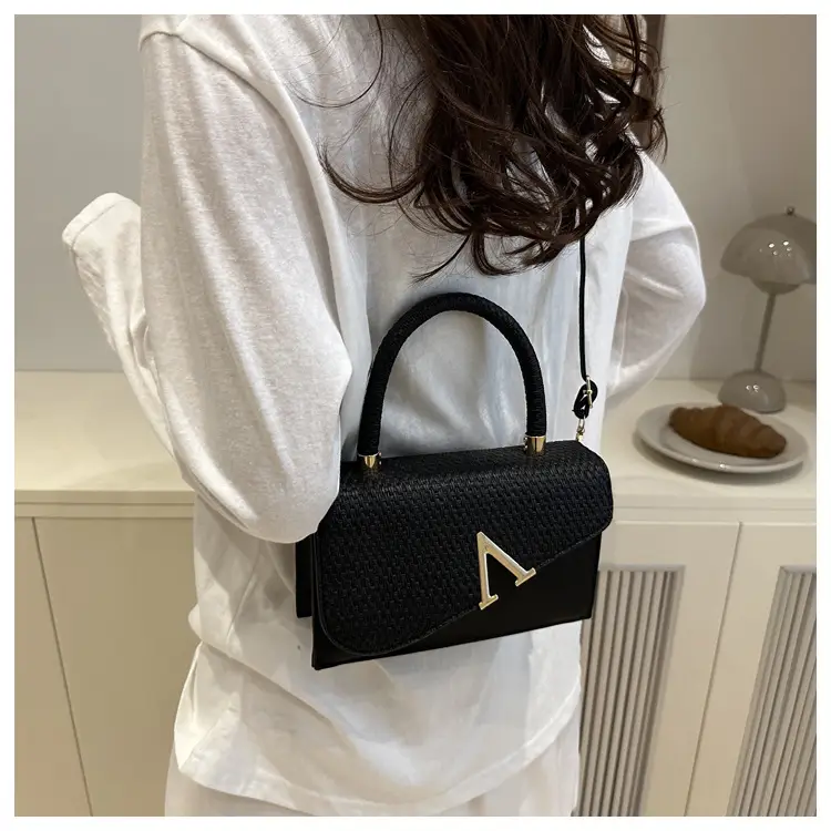 2025 New Shiny V-Clutch Women's Evening Bag — feature 35