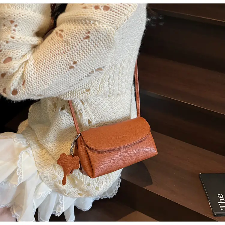 Trendy Soft Leather Underarm Bag for Women — feature 21