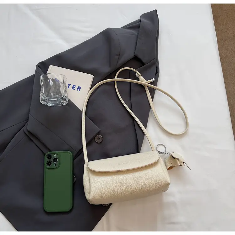 Trendy Soft Leather Underarm Bag for Women — feature 32