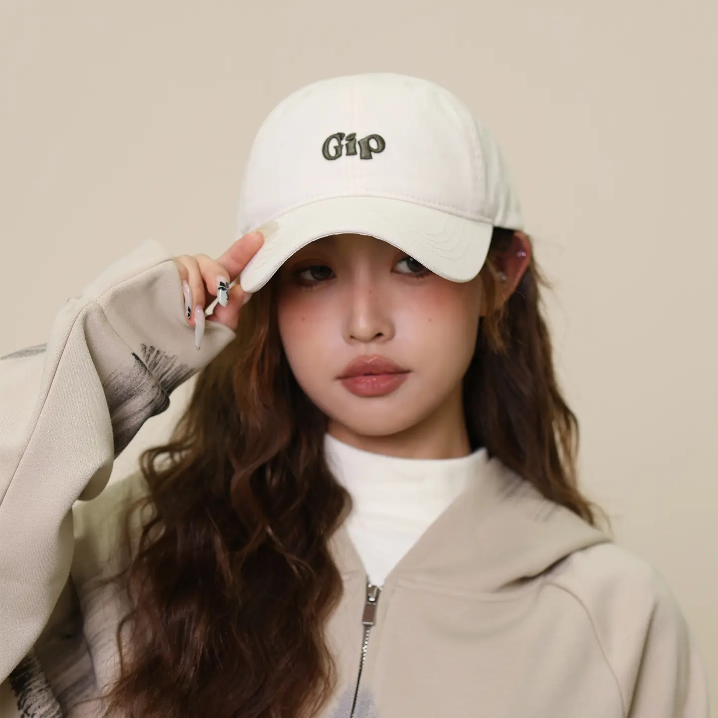 Women Retro Letter Baseball Cap with Embroidered Sun Hat - Image 9