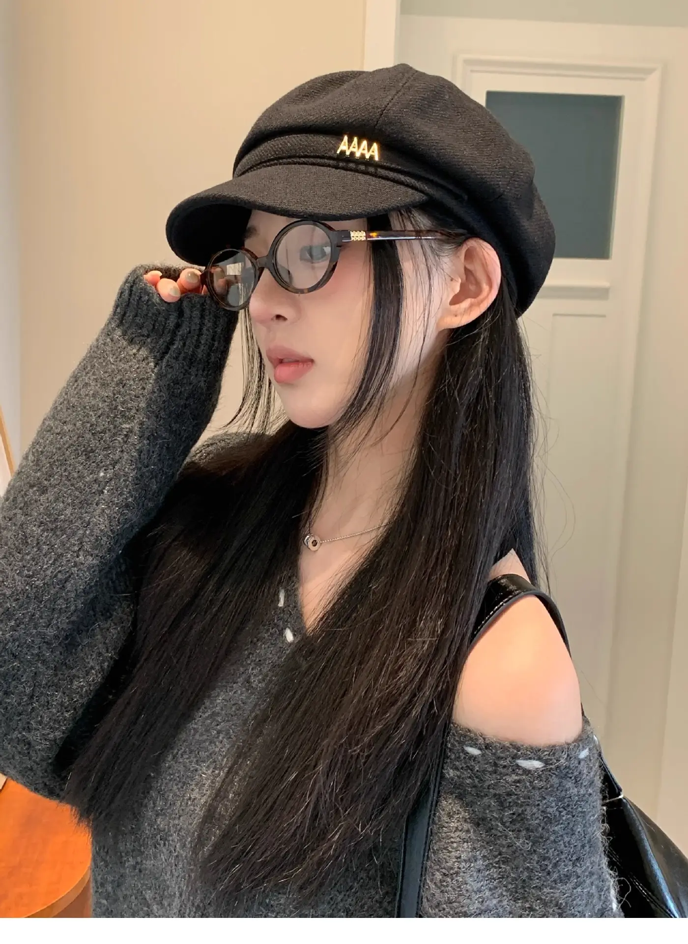 Women Duckbill Beret Brown New British Style — feature 9