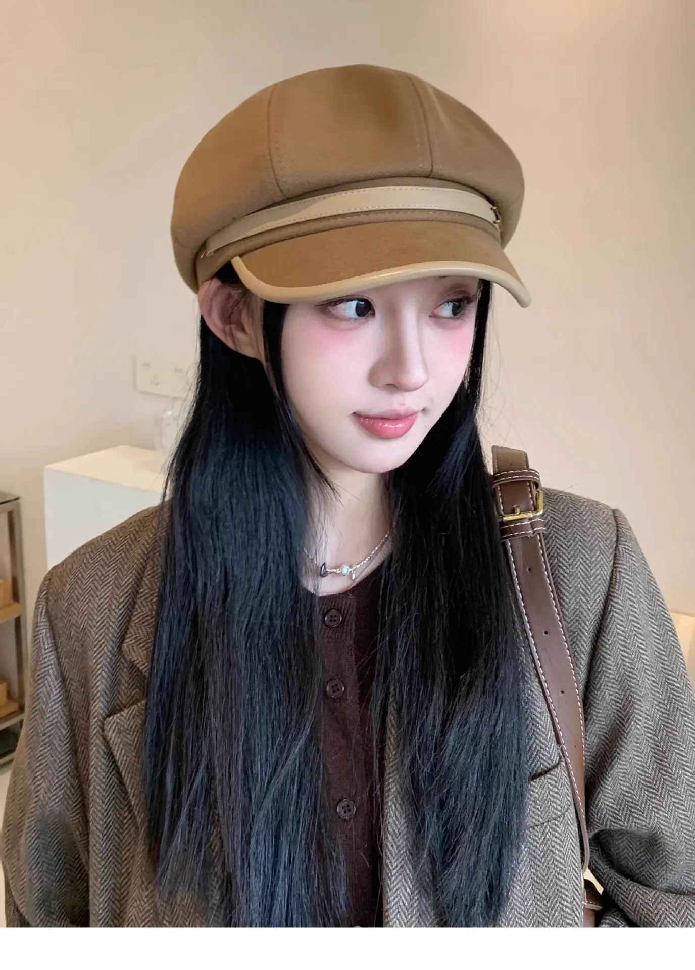 Korean Style Black Duck Tongue Hat for Women 2025 — feature 10