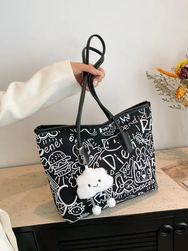Fashionable Graffiti Shoulder Bag with Cute Bear Design - Image 9