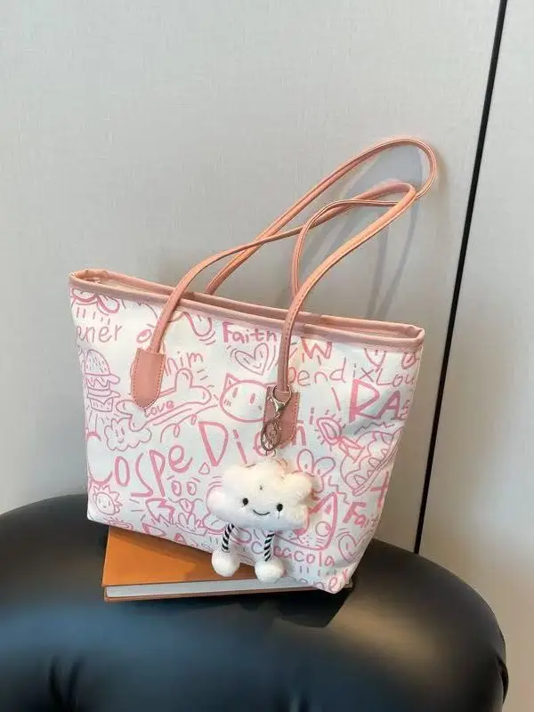 Fashionable Graffiti Shoulder Bag with Cute Bear Design - Image 10