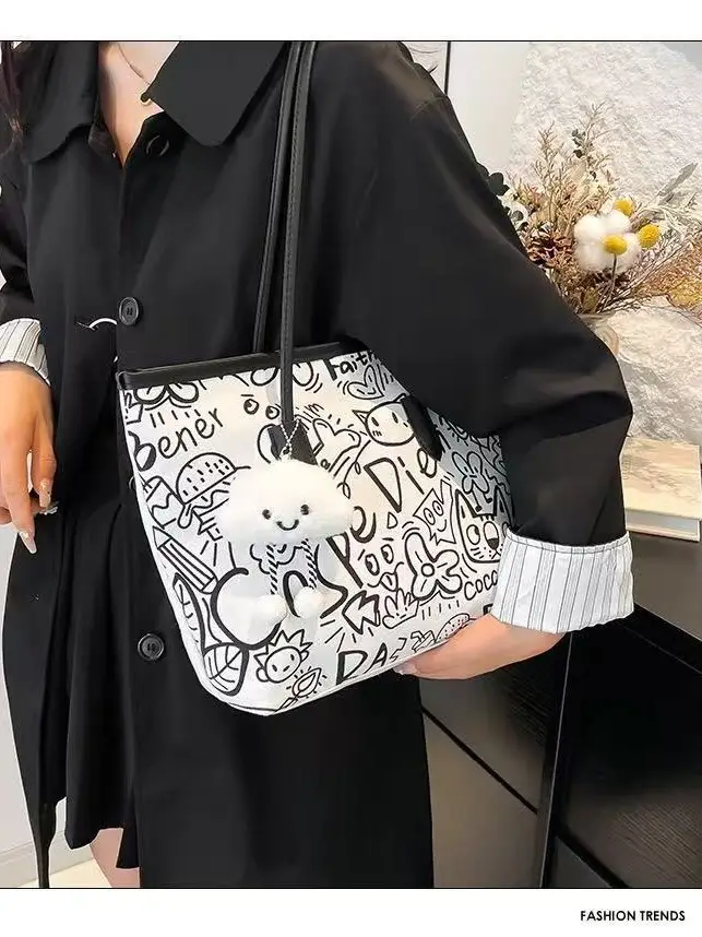 Fashionable Graffiti Shoulder Bag with Cute Bear Design - Image 11