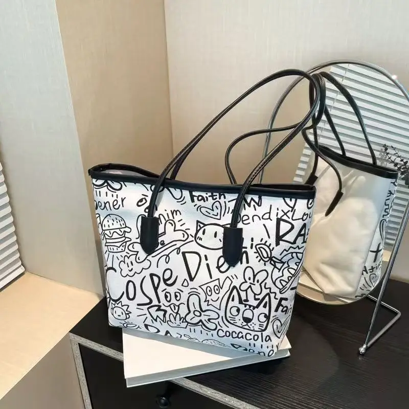 Fashionable Graffiti Shoulder Bag with Cute Bear Design — feature 7