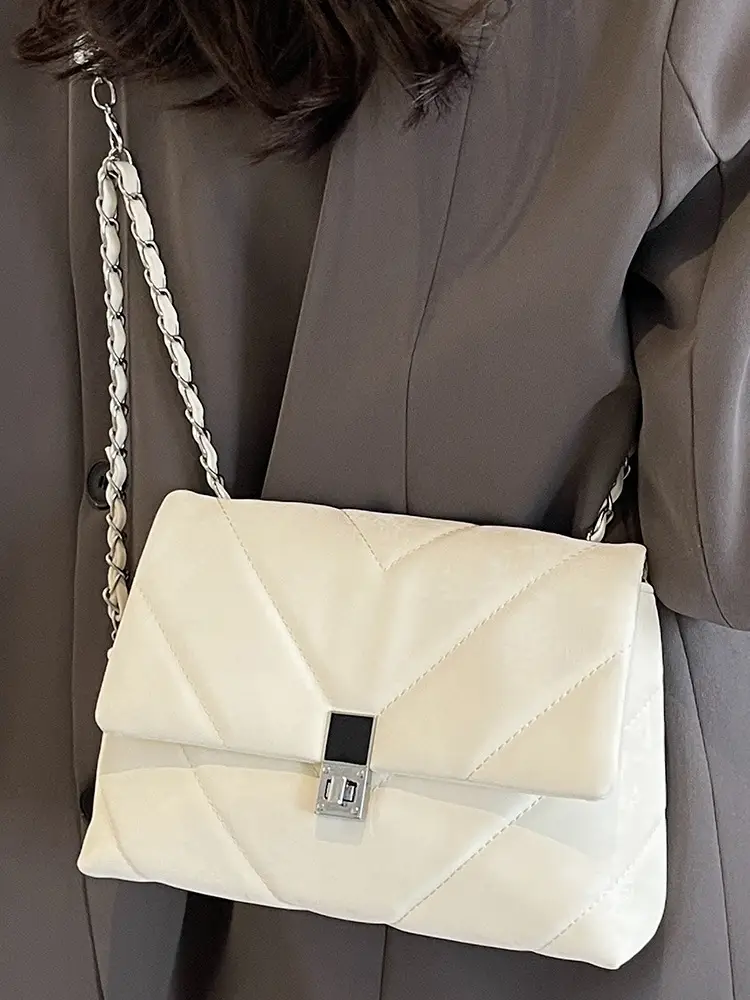 Trendy Chain Crossbody Bag for Women 2025 - Image 7