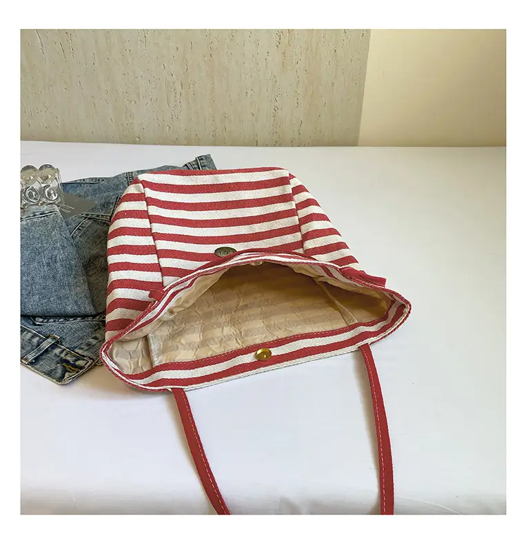 Green Striped Women's Large Capacity Tote Bag — feature 13
