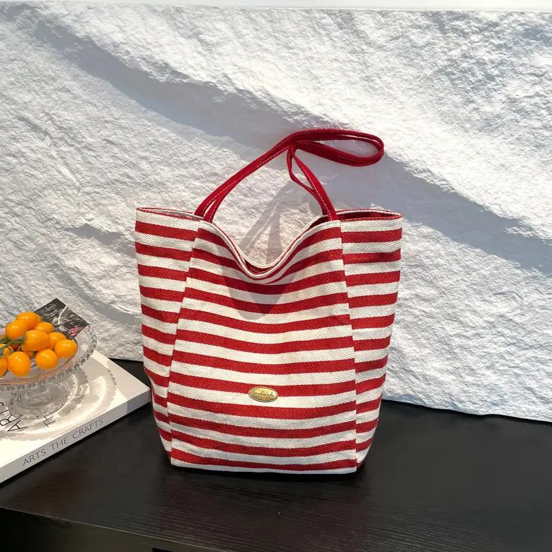 Green Striped Women's Large Capacity Tote Bag — feature 18