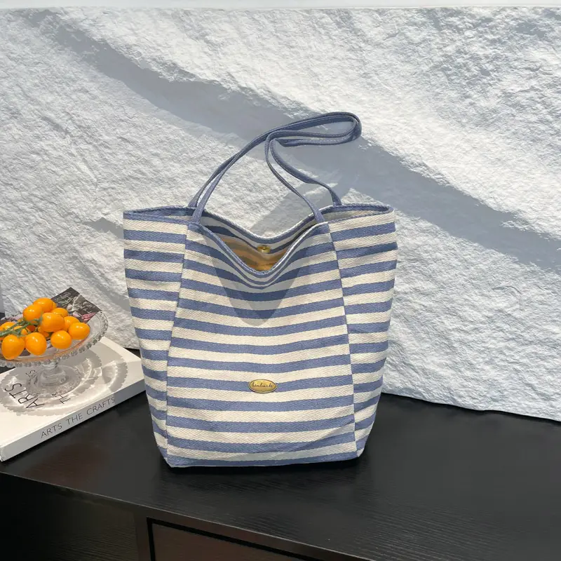 Green Striped Women's Large Capacity Tote Bag — feature 21