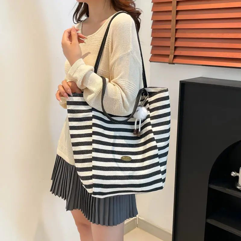 Green Striped Women's Large Capacity Tote Bag — feature 24
