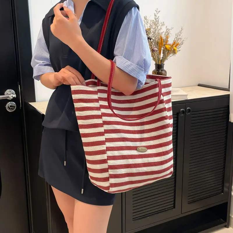 Green Striped Women's Large Capacity Tote Bag — feature 29